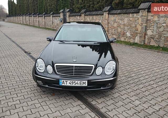 Черный Мерседес Е-Класс, объемом двигателя 1.8 л и пробегом 298 тыс. км за 8200 $, фото 21 на Automoto.ua