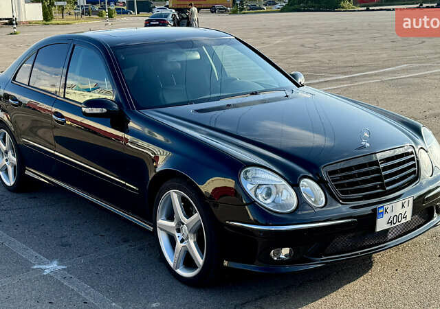 Черный Мерседес Е-Класс, объемом двигателя 5 л и пробегом 238 тыс. км за 12000 $, фото 2 на Automoto.ua