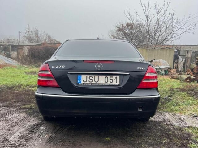 Чорний Мерседес Е-Клас, об'ємом двигуна 2.7 л та пробігом 323 тис. км за 4000 $, фото 4 на Automoto.ua