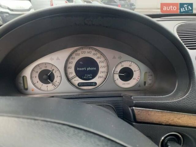 Чорний Мерседес Е-Клас, об'ємом двигуна 2.7 л та пробігом 318 тис. км за 6350 $, фото 21 на Automoto.ua