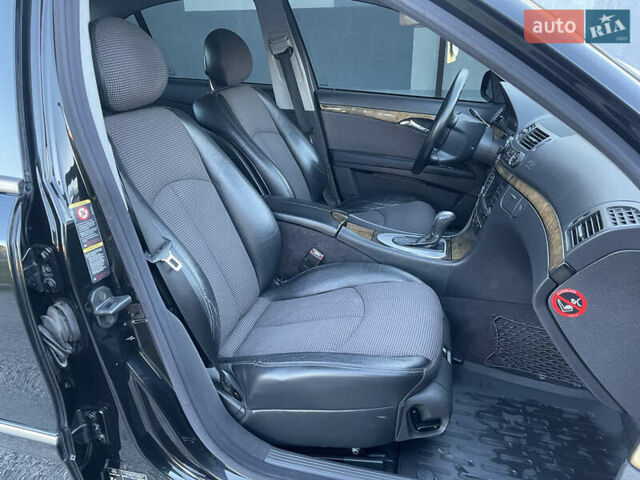 Мерседес Е-Клас 2004 у Вінниці на Automoto.ua Чорний Мерседес Е-Клас, об'ємом двигуна 3.2 л та пробігом 335 тис. км за 8500 $, фото 15 на Automoto.ua