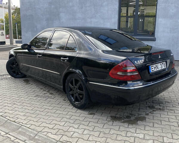 Чорний Мерседес Е-Клас, об'ємом двигуна 2.2 л та пробігом 340 тис. км за 3300 $, фото 2 на Automoto.ua