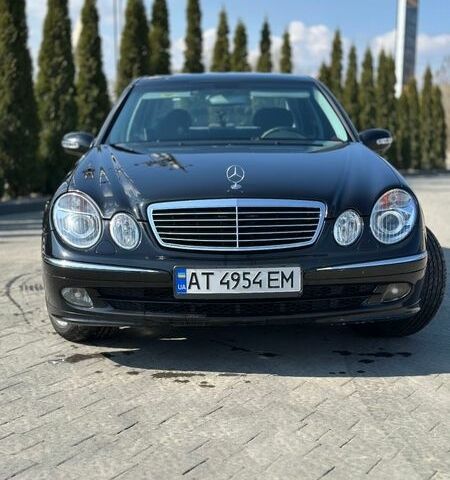 Черный Мерседес Е-Класс, объемом двигателя 1.8 л и пробегом 300 тыс. км за 7999 $, фото 3 на Automoto.ua