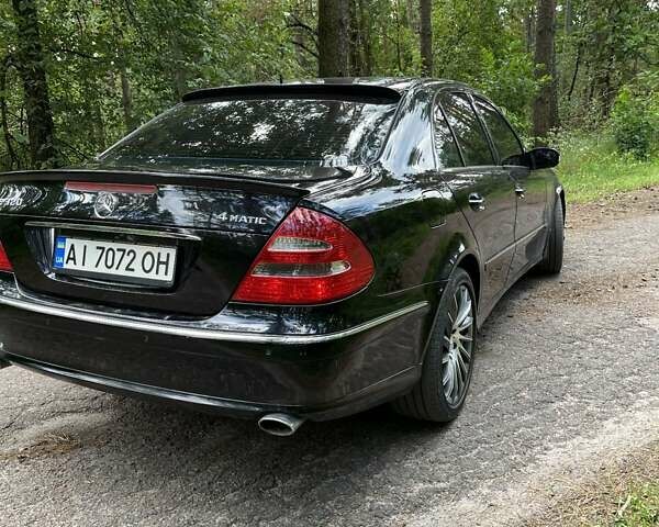 Черный Мерседес Е-Класс, объемом двигателя 3.2 л и пробегом 390 тыс. км за 7500 $, фото 3 на Automoto.ua