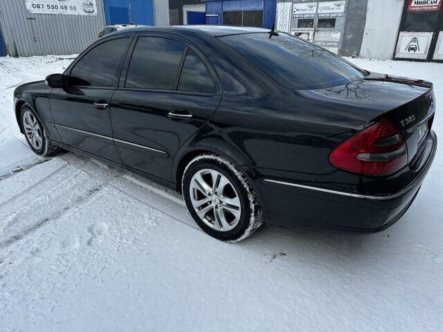 Чорний Мерседес Е-Клас, об'ємом двигуна 3.2 л та пробігом 500 тис. км за 6900 $, фото 4 на Automoto.ua