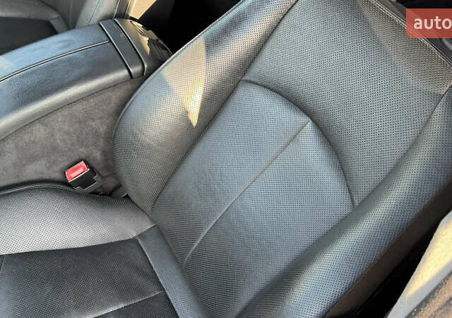 Черный Мерседес Е-Класс, объемом двигателя 5 л и пробегом 238 тыс. км за 12000 $, фото 27 на Automoto.ua