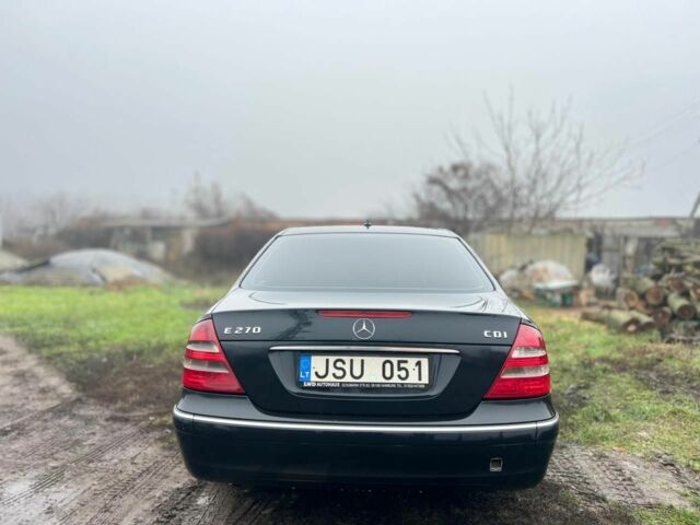 Чорний Мерседес Е-Клас, об'ємом двигуна 2.7 л та пробігом 323 тис. км за 4000 $, фото 5 на Automoto.ua