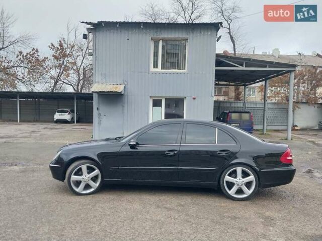 Чорний Мерседес Е-Клас, об'ємом двигуна 1.8 л та пробігом 266 тис. км за 5300 $, фото 6 на Automoto.ua