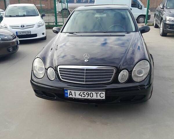 Черный Мерседес Е-Класс, объемом двигателя 1.8 л и пробегом 324 тыс. км за 6300 $, фото 1 на Automoto.ua