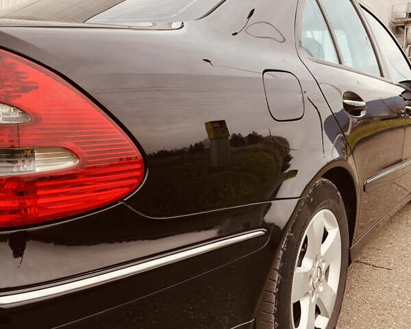 Чорний Мерседес Е-Клас, об'ємом двигуна 2.99 л та пробігом 392 тис. км за 7900 $, фото 53 на Automoto.ua