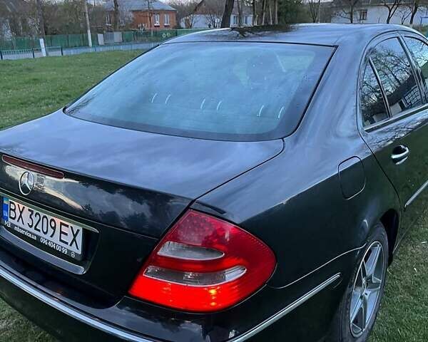 Черный Мерседес Е-Класс, объемом двигателя 2.69 л и пробегом 253 тыс. км за 6400 $, фото 1 на Automoto.ua