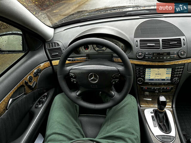 Черный Мерседес Е-Класс, объемом двигателя 2.99 л и пробегом 409 тыс. км за 7200 $, фото 22 на Automoto.ua