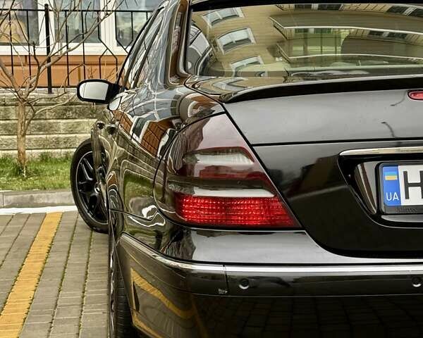 Чорний Мерседес Е-Клас, об'ємом двигуна 3.5 л та пробігом 261 тис. км за 6999 $, фото 29 на Automoto.ua