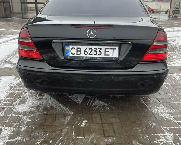 Черный Мерседес Е-Класс, объемом двигателя 1.8 л и пробегом 396 тыс. км за 5999 $, фото 8 на Automoto.ua