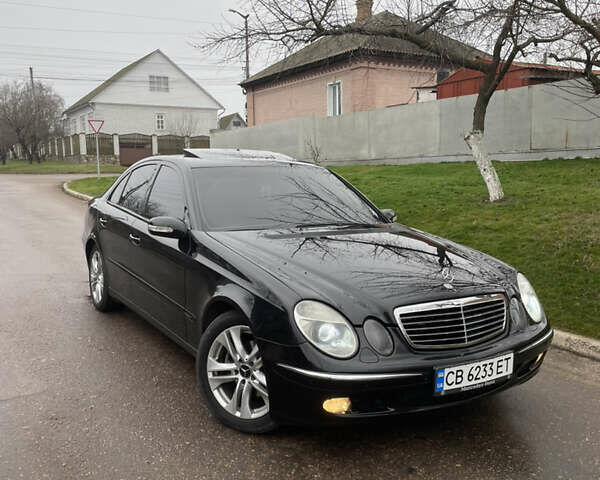 Черный Мерседес Е-Класс, объемом двигателя 1.8 л и пробегом 396 тыс. км за 5999 $, фото 1 на Automoto.ua