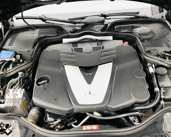 Чорний Мерседес Е-Клас, об'ємом двигуна 2.99 л та пробігом 392 тис. км за 7900 $, фото 47 на Automoto.ua