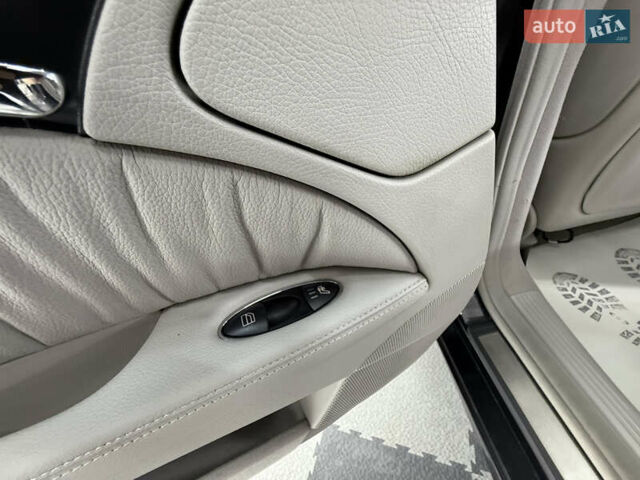 Мерседес Е-Клас 2005 у Трускавце на Automoto.ua Чорний Мерседес Е-Клас, об'ємом двигуна 3.5 л та пробігом 245 тис. км за 8999 $, фото 53 на Automoto.ua