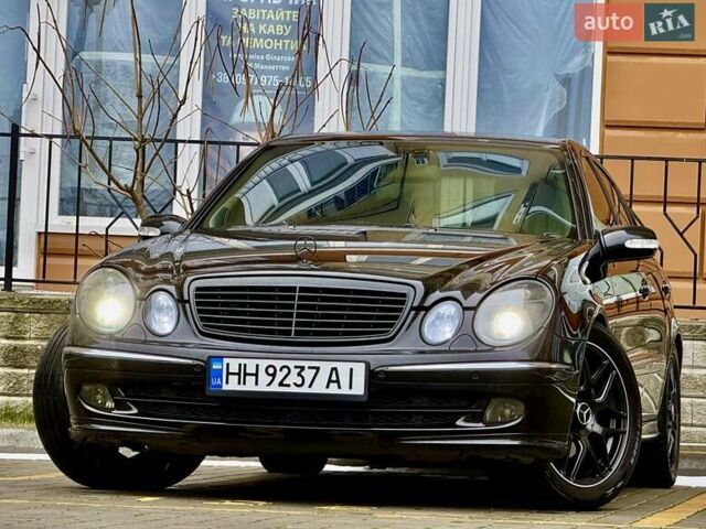Чорний Мерседес Е-Клас, об'ємом двигуна 3.5 л та пробігом 261 тис. км за 6999 $, фото 7 на Automoto.ua