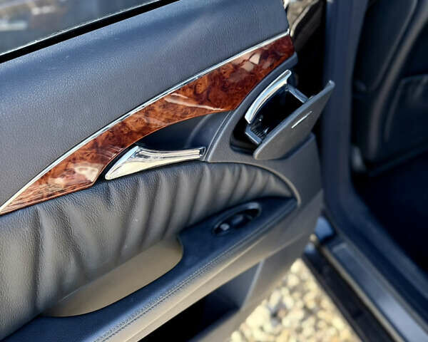 Черный Мерседес Е-Класс, объемом двигателя 2.6 л и пробегом 197 тыс. км за 6999 $, фото 28 на Automoto.ua