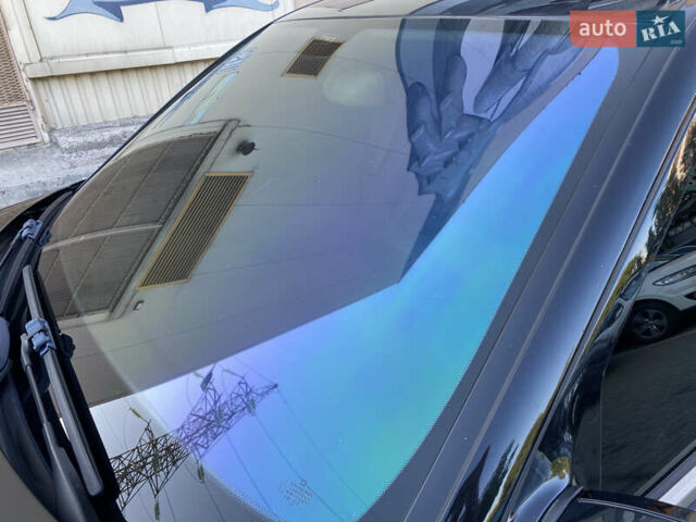 Черный Мерседес Е-Класс, объемом двигателя 3.5 л и пробегом 260 тыс. км за 8000 $, фото 3 на Automoto.ua