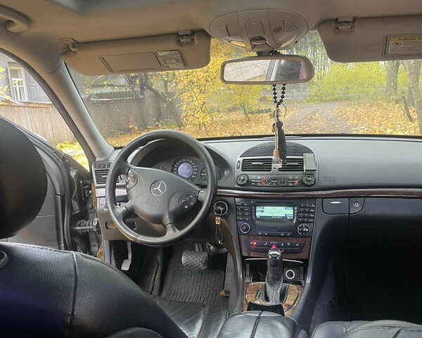 Мерседес Е-Клас 2005 у Прилуках на Automoto.ua Чорний Мерседес Е-Клас, об'ємом двигуна 1.8 л та пробігом 395 тис. км за 6499 $, фото 13 на Automoto.ua