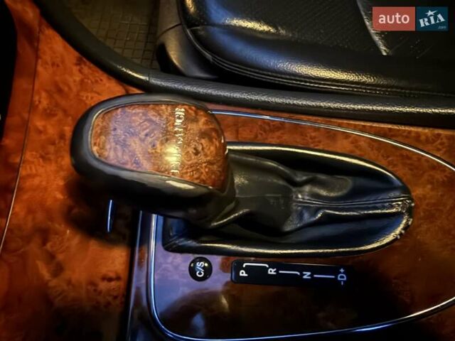 Мерседес Е-Клас 2005 у Рівному на Automoto.ua Чорний Мерседес Е-Клас, об'ємом двигуна 1.8 л та пробігом 255 тис. км за 5800 $, фото 59 на Automoto.ua