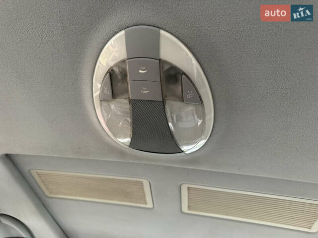 Черный Мерседес Е-Класс, объемом двигателя 2.2 л и пробегом 280 тыс. км за 7700 $, фото 22 на Automoto.ua