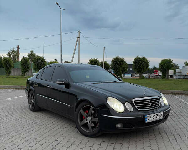 Чорний Мерседес Е-Клас, об'ємом двигуна 3 л та пробігом 400 тис. км за 8500 $, фото 4 на Automoto.ua