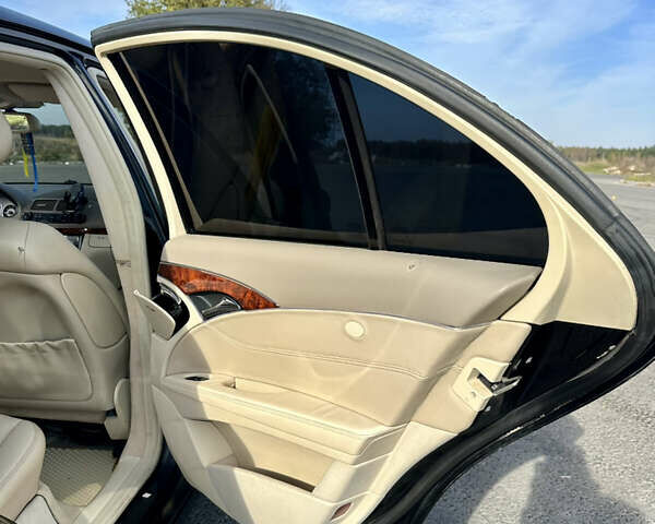 Мерседес Е-Клас 2005 у Ковель на Automoto.ua Чорний Мерседес Е-Клас, об'ємом двигуна 3.2 л та пробігом 237 тис. км за 6000 $, фото 10 на Automoto.ua