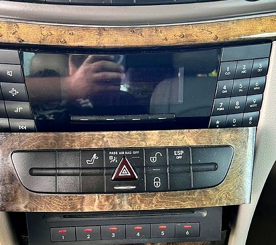 Чорний Мерседес Е-Клас, об'ємом двигуна 3.2 л та пробігом 397 тис. км за 8000 $, фото 2 на Automoto.ua