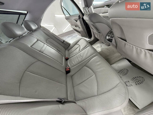 Мерседес Е-Клас 2005 у Трускавце на Automoto.ua Чорний Мерседес Е-Клас, об'ємом двигуна 3.5 л та пробігом 245 тис. км за 8999 $, фото 37 на Automoto.ua