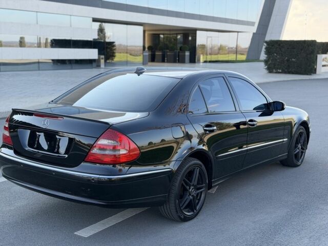 Чорний Мерседес Е-Клас, об'ємом двигуна 2 л та пробігом 200 тис. км за 6400 $, фото 6 на Automoto.ua