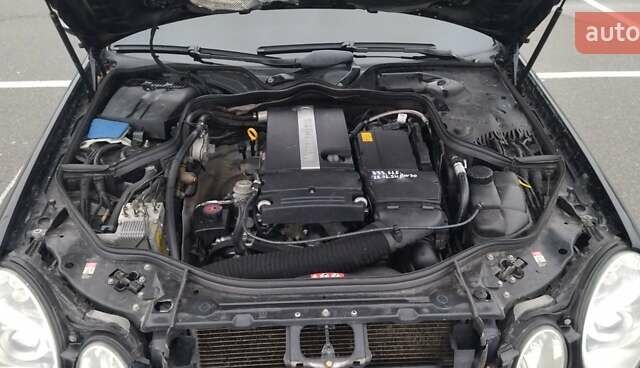 Мерседес Е-Клас 2005 у Борисполе на Automoto.ua Чорний Мерседес Е-Клас, об'ємом двигуна 1.8 л та пробігом 400 тис. км за 5777 $, фото 10 на Automoto.ua