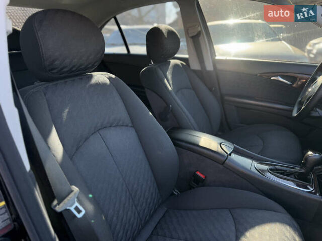 Черный Мерседес Е-Класс, объемом двигателя 1.8 л и пробегом 338 тыс. км за 6850 $, фото 25 на Automoto.ua