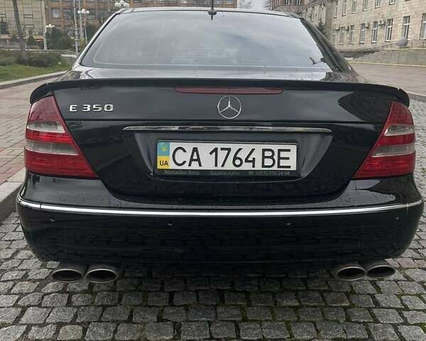 Черный Мерседес Е-Класс, объемом двигателя 3.5 л и пробегом 515 тыс. км за 10550 $, фото 3 на Automoto.ua
