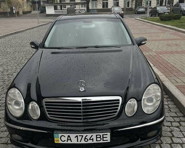 Черный Мерседес Е-Класс, объемом двигателя 3.5 л и пробегом 515 тыс. км за 10550 $, фото 16 на Automoto.ua