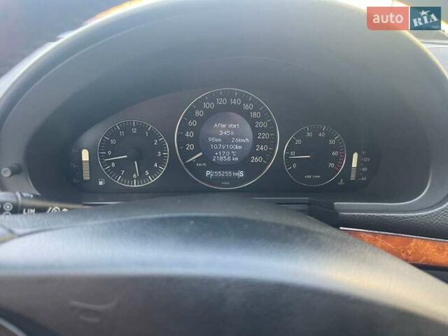 Мерседес Е-Клас 2005 у Рівному на Automoto.ua Чорний Мерседес Е-Клас, об'ємом двигуна 1.8 л та пробігом 255 тис. км за 5800 $, фото 2 на Automoto.ua