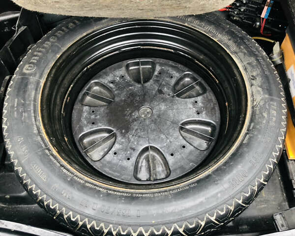 Чорний Мерседес Е-Клас, об'ємом двигуна 2.99 л та пробігом 392 тис. км за 7900 $, фото 35 на Automoto.ua