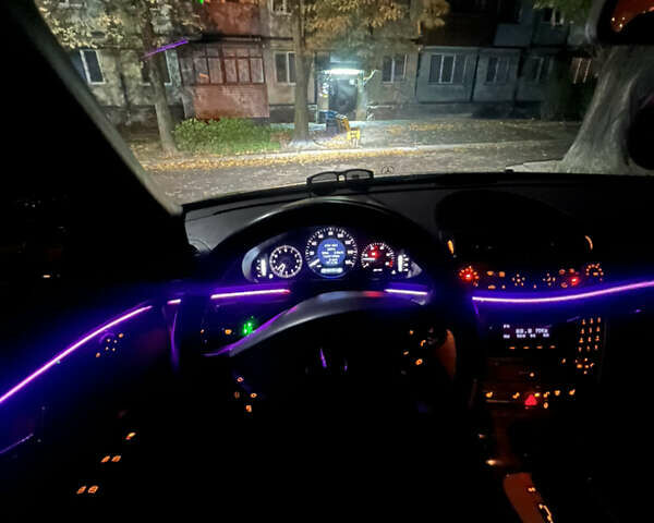 Черный Мерседес Е-Класс, объемом двигателя 1.8 л и пробегом 290 тыс. км за 7500 $, фото 24 на Automoto.ua