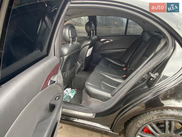 Чорний Мерседес Е-Клас, об'ємом двигуна 1.8 л та пробігом 301 тис. км за 7300 $, фото 15 на Automoto.ua