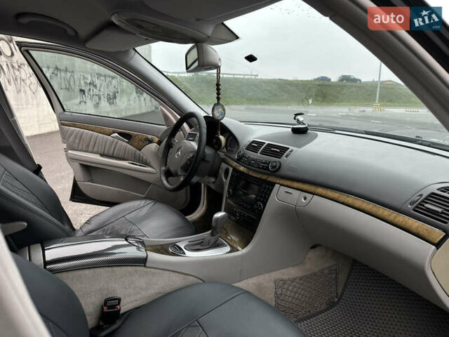 Чорний Мерседес Е-Клас, об'ємом двигуна 2.15 л та пробігом 310 тис. км за 6999 $, фото 13 на Automoto.ua