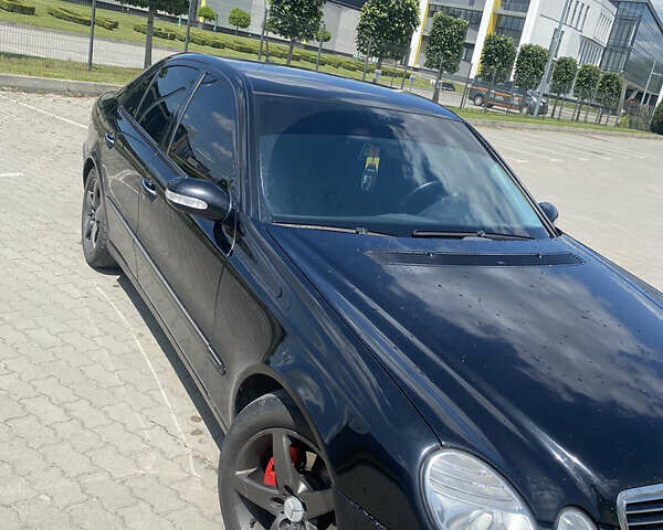 Чорний Мерседес Е-Клас, об'ємом двигуна 3 л та пробігом 400 тис. км за 8500 $, фото 10 на Automoto.ua