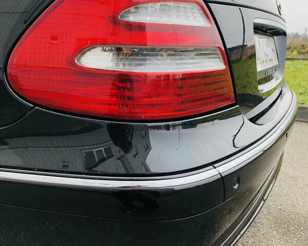 Чорний Мерседес Е-Клас, об'ємом двигуна 2.99 л та пробігом 392 тис. км за 7900 $, фото 51 на Automoto.ua