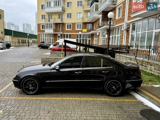 Чорний Мерседес Е-Клас, об'ємом двигуна 3.5 л та пробігом 261 тис. км за 6999 $, фото 24 на Automoto.ua