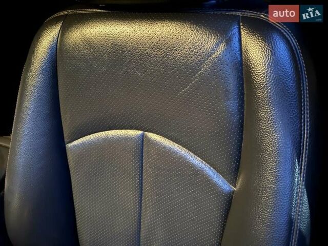 Мерседес Е-Клас 2005 у Рівному на Automoto.ua Чорний Мерседес Е-Клас, об'ємом двигуна 1.8 л та пробігом 255 тис. км за 5800 $, фото 55 на Automoto.ua