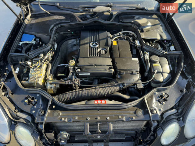 Черный Мерседес Е-Класс, объемом двигателя 1.8 л и пробегом 338 тыс. км за 6850 $, фото 27 на Automoto.ua