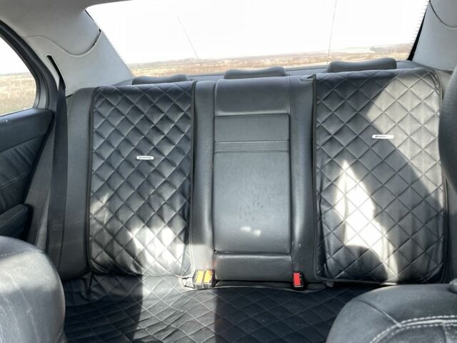 Чорний Мерседес Е-Клас, об'ємом двигуна 2.6 л та пробігом 234 тис. км за 6100 $, фото 7 на Automoto.ua