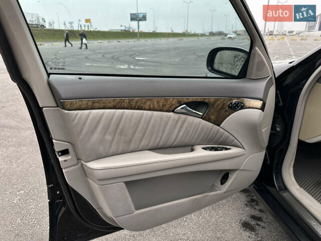 Чорний Мерседес Е-Клас, об'ємом двигуна 2.15 л та пробігом 310 тис. км за 6999 $, фото 14 на Automoto.ua