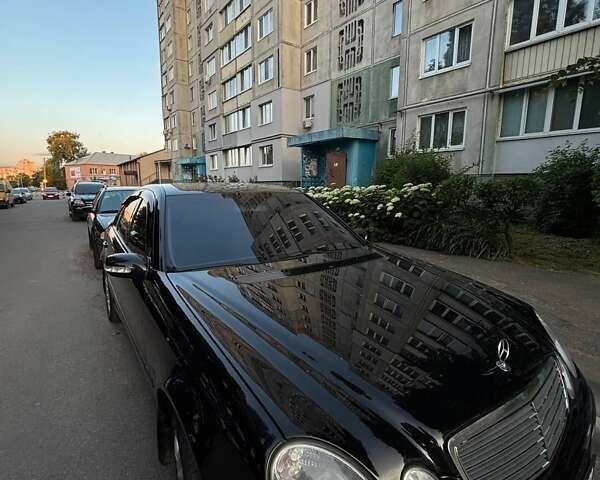 Черный Мерседес Е-Класс, объемом двигателя 2.2 л и пробегом 390 тыс. км за 7000 $, фото 5 на Automoto.ua