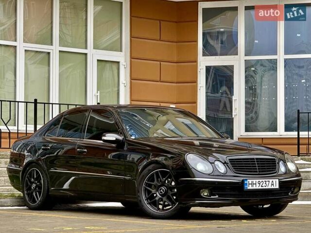 Чорний Мерседес Е-Клас, об'ємом двигуна 3.5 л та пробігом 261 тис. км за 6999 $, фото 3 на Automoto.ua